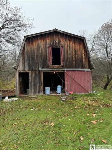 6521 Charlotte Center Road, Charlotte, NY 14782