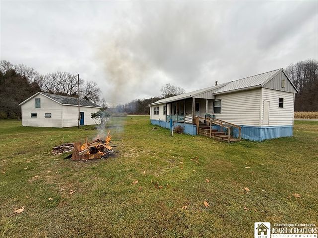 6521 Charlotte Center Road, Charlotte, NY 14782