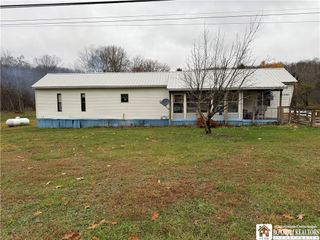 6521 Charlotte Center Road, Charlotte, NY 14782