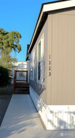 1223 Jones Drive, Walla Walla, WA 99362