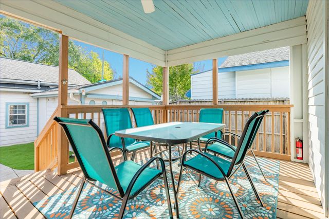 4719 Avenue R, Galveston, TX 77551