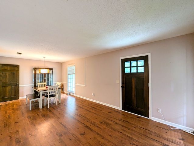 1115 Strathmore Avenue, Dothan, AL 36303