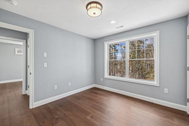 38 Bell Street, Nashua, NH 03064