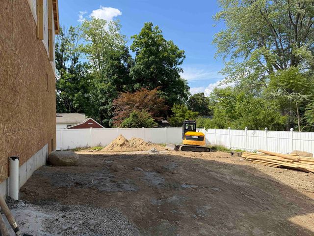 38 Bell Street, Nashua, NH 03064