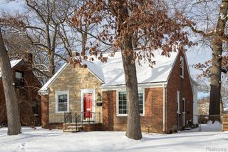 620 Catalpa Drive, Royal Oak, MI 48067