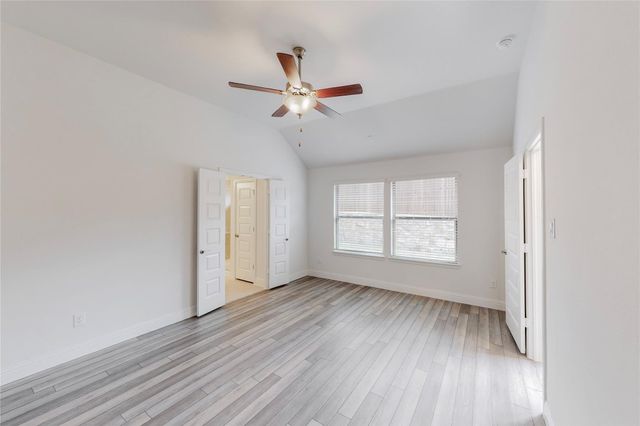 272 Tallgrass Drive, Lavon, TX 75166