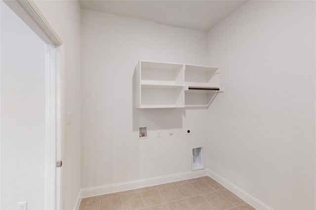 272 Tallgrass Drive, Lavon, TX 75166