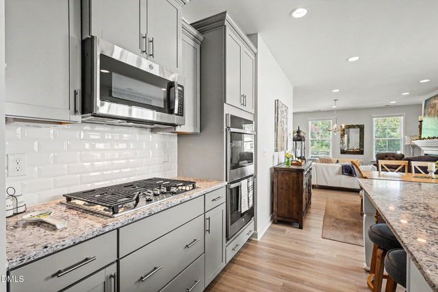 8932 Kitchin Farms Way, Wake Forest, NC 27587