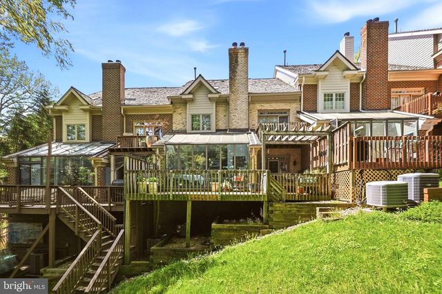 5803 MADAKET RD, Bethesda, MD 20816