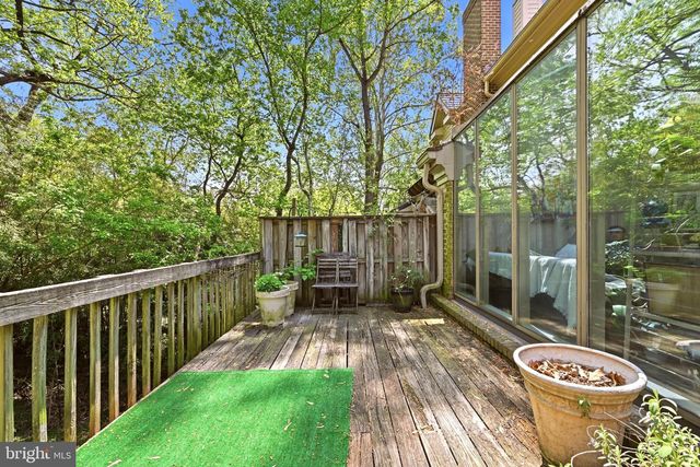 5803 MADAKET RD, Bethesda, MD 20816