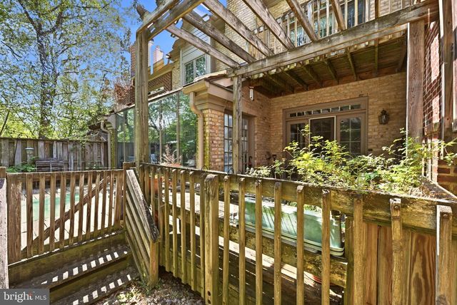 5803 MADAKET RD, Bethesda, MD 20816