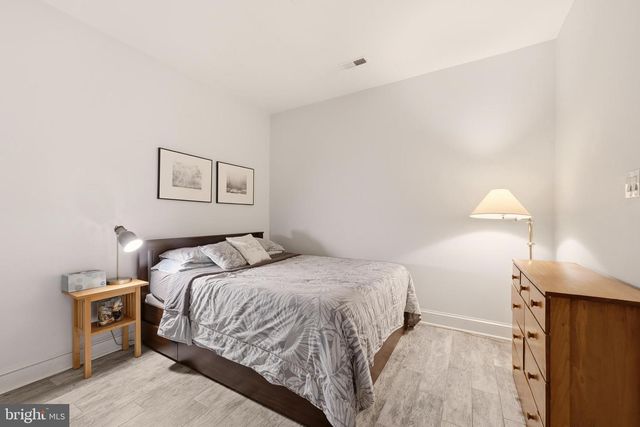 5803 MADAKET RD, Bethesda, MD 20816