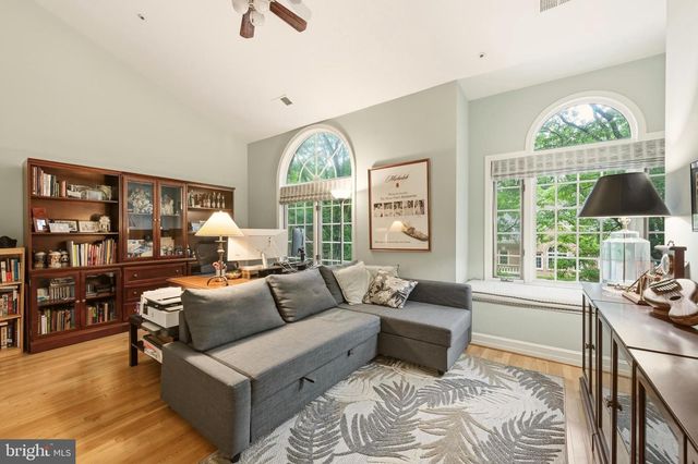 5803 MADAKET RD, Bethesda, MD 20816