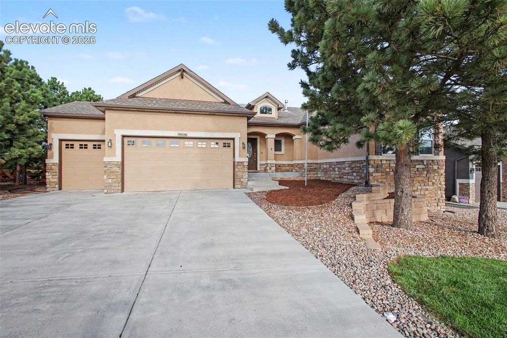 19886 Talking Rock Heights, Monument, CO 80132 — exterior