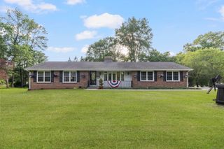 29 Birchwood Drive, Killingly, CT 06241