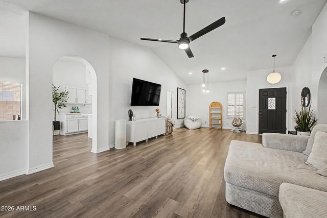 844 E ENCINAS Avenue, Gilbert, AZ 85234