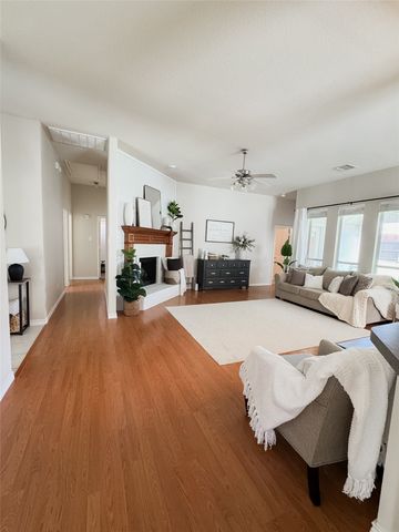 1244 Waters Edge Drive, Rockwall, TX 75087