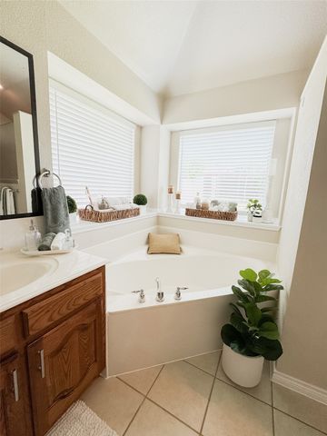 1244 Waters Edge Drive, Rockwall, TX 75087