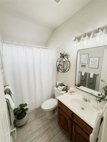 1244 Waters Edge Drive, Rockwall, TX 75087