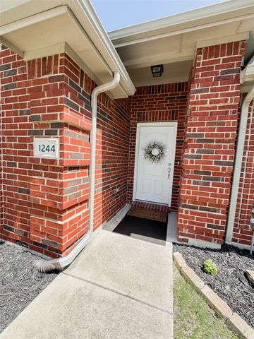 1244 Waters Edge Drive, Rockwall, TX 75087