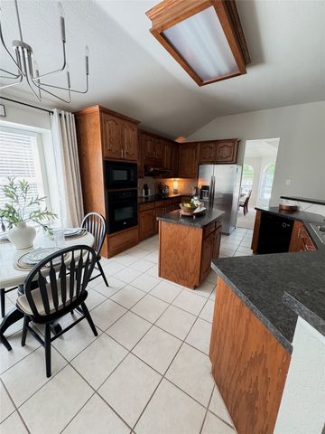 1244 Waters Edge Drive, Rockwall, TX 75087
