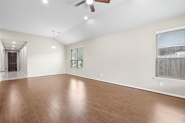 6530 Bayliss Valley Lane, Katy, TX 77449