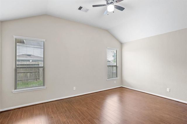 6530 Bayliss Valley Lane, Katy, TX 77449