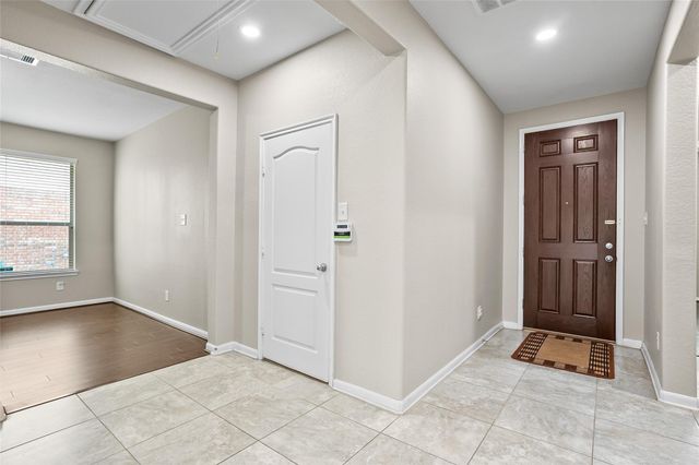 6530 Bayliss Valley Lane, Katy, TX 77449