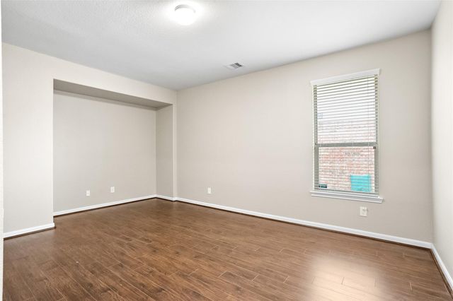 6530 Bayliss Valley Lane, Katy, TX 77449