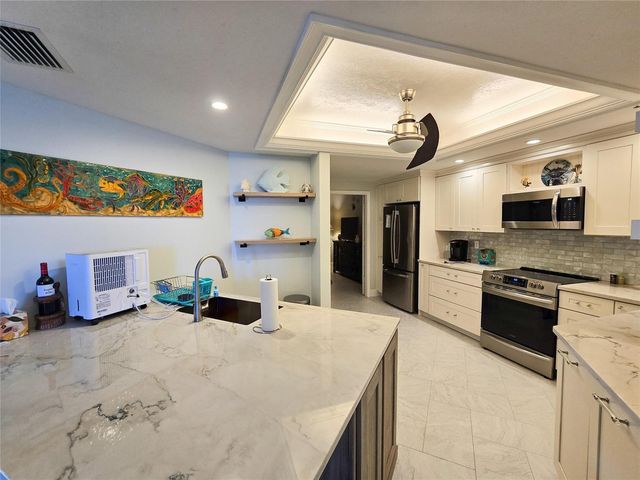 3120 N Highway A1a 1302, Fort Pierce, FL 34949