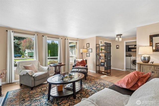 2806 Briar Lea Loop SE, Olympia, WA 98501