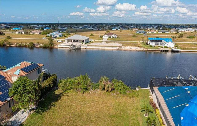 4229 NW 33rd ST, Cape Coral, FL 33993