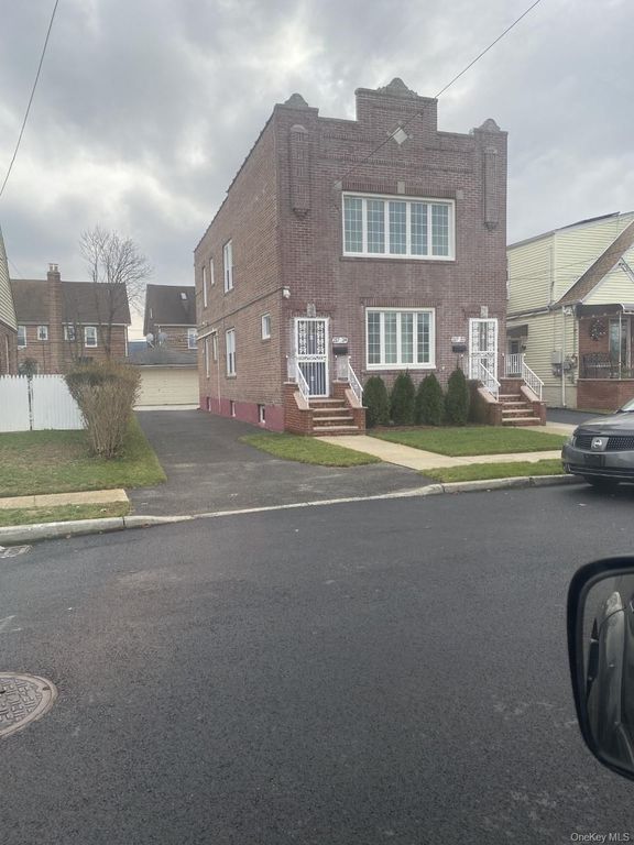 217-24 112 Road, Queens Village, NY 11429