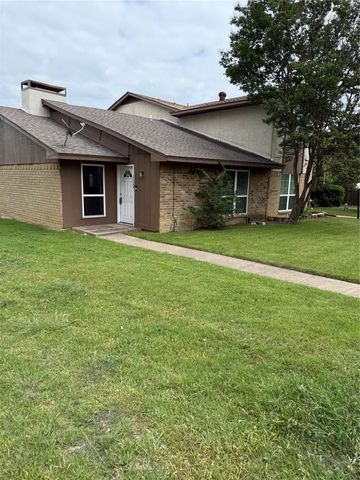1402 S Carrier Parkway 110, Grand Prairie, TX 75051