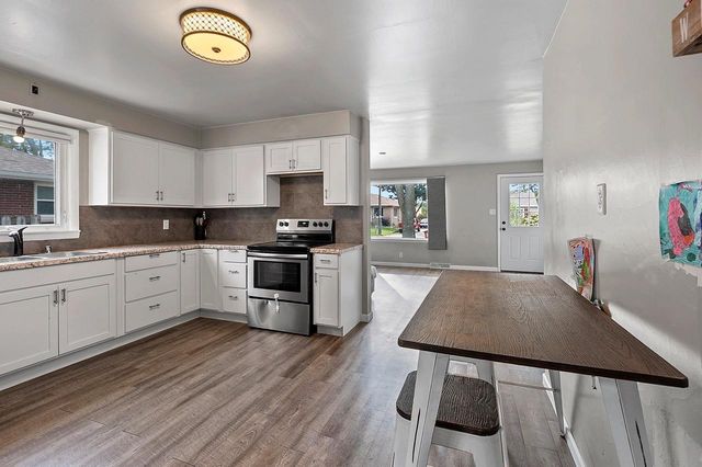 822 ARDENNES STREET, Green Bay, WI 54303