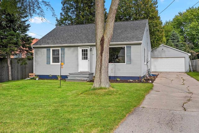 822 ARDENNES STREET, Green Bay, WI 54303