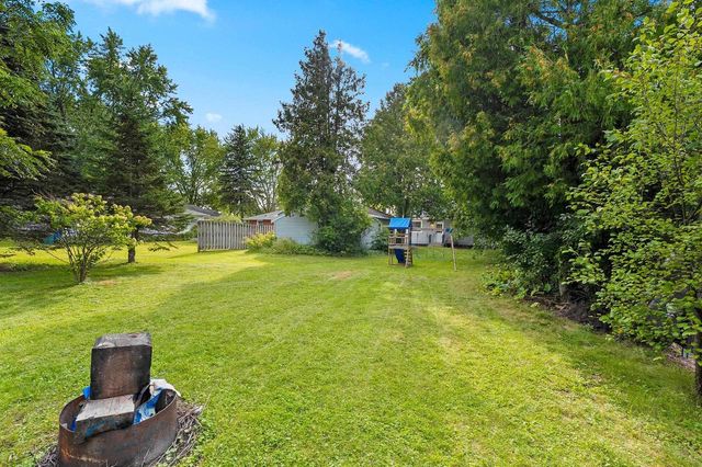 822 ARDENNES STREET, Green Bay, WI 54303