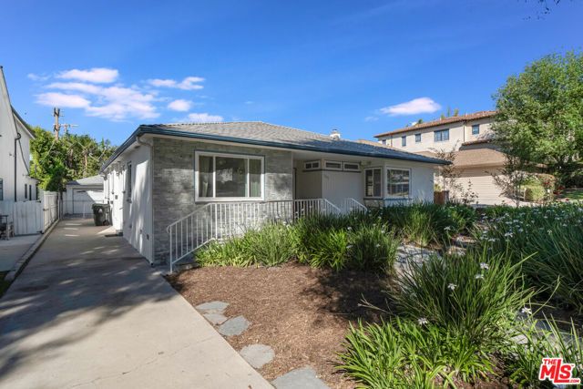 1617 Reeves Street, Los Angeles, CA 90035