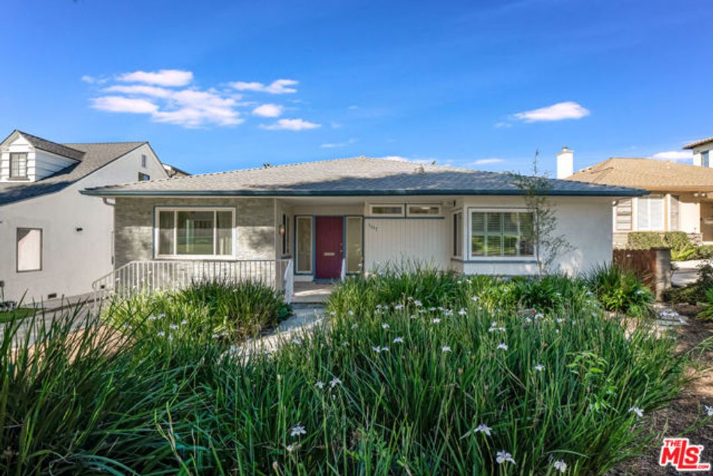 1617 Reeves Street, Los Angeles, CA 90035