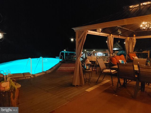 43 MORGAN RD, Aston, PA 19014