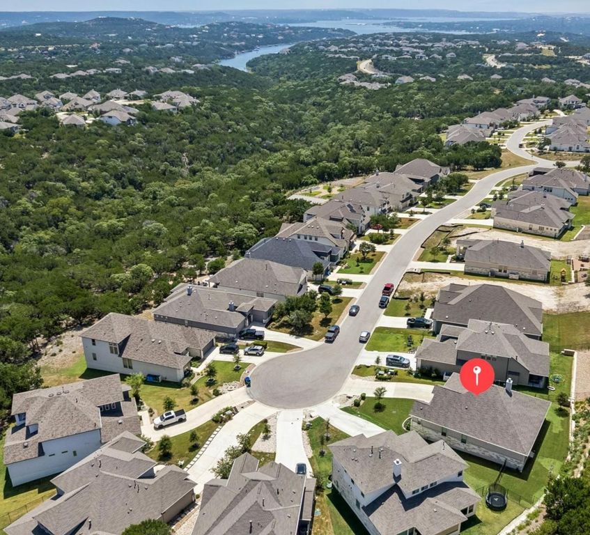 19513 Tranquility Falls PATH, Lago Vista, TX 78645