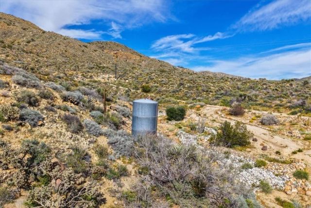 8500 S Samel Road, Morongo Valley, CA 92256