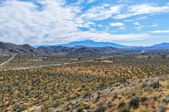 8500 S Samel Road, Morongo Valley, CA 92256