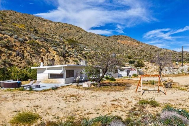 8500 S Samel Road, Morongo Valley, CA 92256