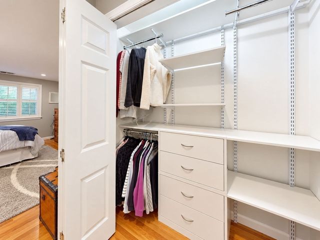 1216 Vfw Pkwy 41, Boston, MA 02132