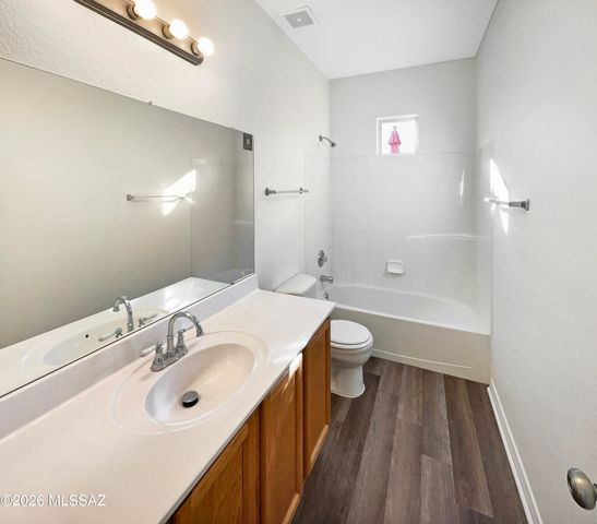 107 W Camino Rancho Lucido, Sahuarita, AZ 85629