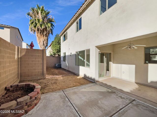 107 W Camino Rancho Lucido, Sahuarita, AZ 85629