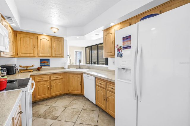 5825 PUERTA DEL SOL BOULEVARD S 464, St Petersburg, FL 33715