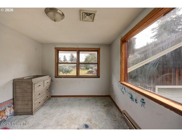 42684 HILLCREST Loop, Astoria, OR 97103