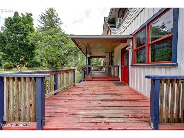 42684 HILLCREST Loop, Astoria, OR 97103